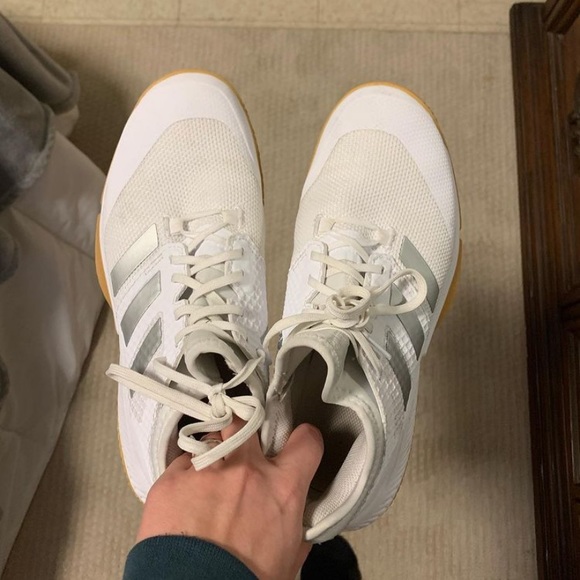 Adidas volleyball shoes - Picture 3 of 3